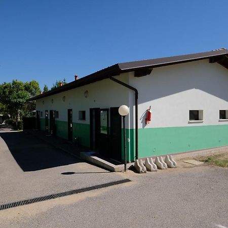 Campeggio Trevisago Iris Park モニーガ・デル・ガルダ エクステリア 写真