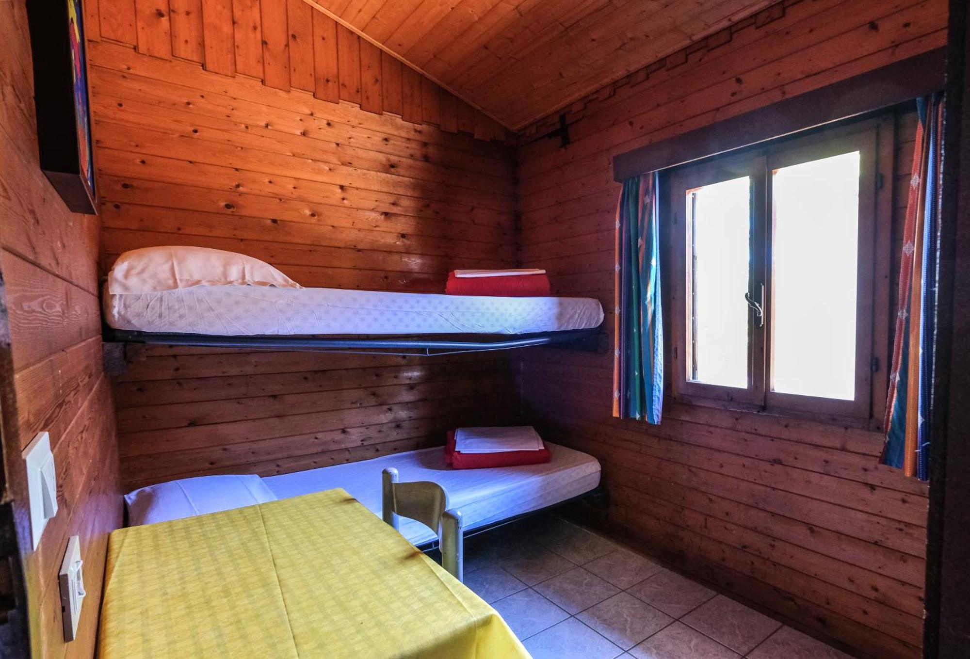 Campeggio Trevisago Iris Park モニーガ・デル・ガルダ 部屋 写真